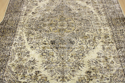 Hand-Knotted Vintage Turkish Rug (5'8" x 8'3")