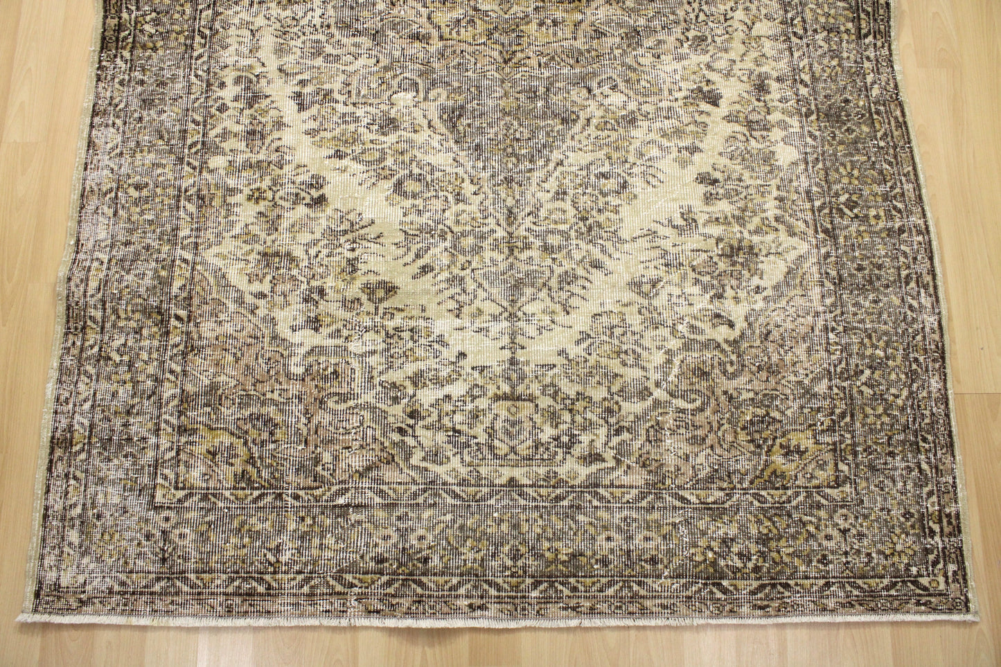 Hand-Knotted Vintage Turkish Rug (5'8" x 8'3")