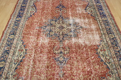 Hand-Knotted Vintage Turkish Rug (5'11" x 9'5")