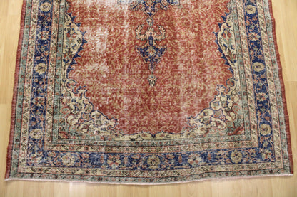 Hand-Knotted Vintage Turkish Rug (5'11" x 9'5")