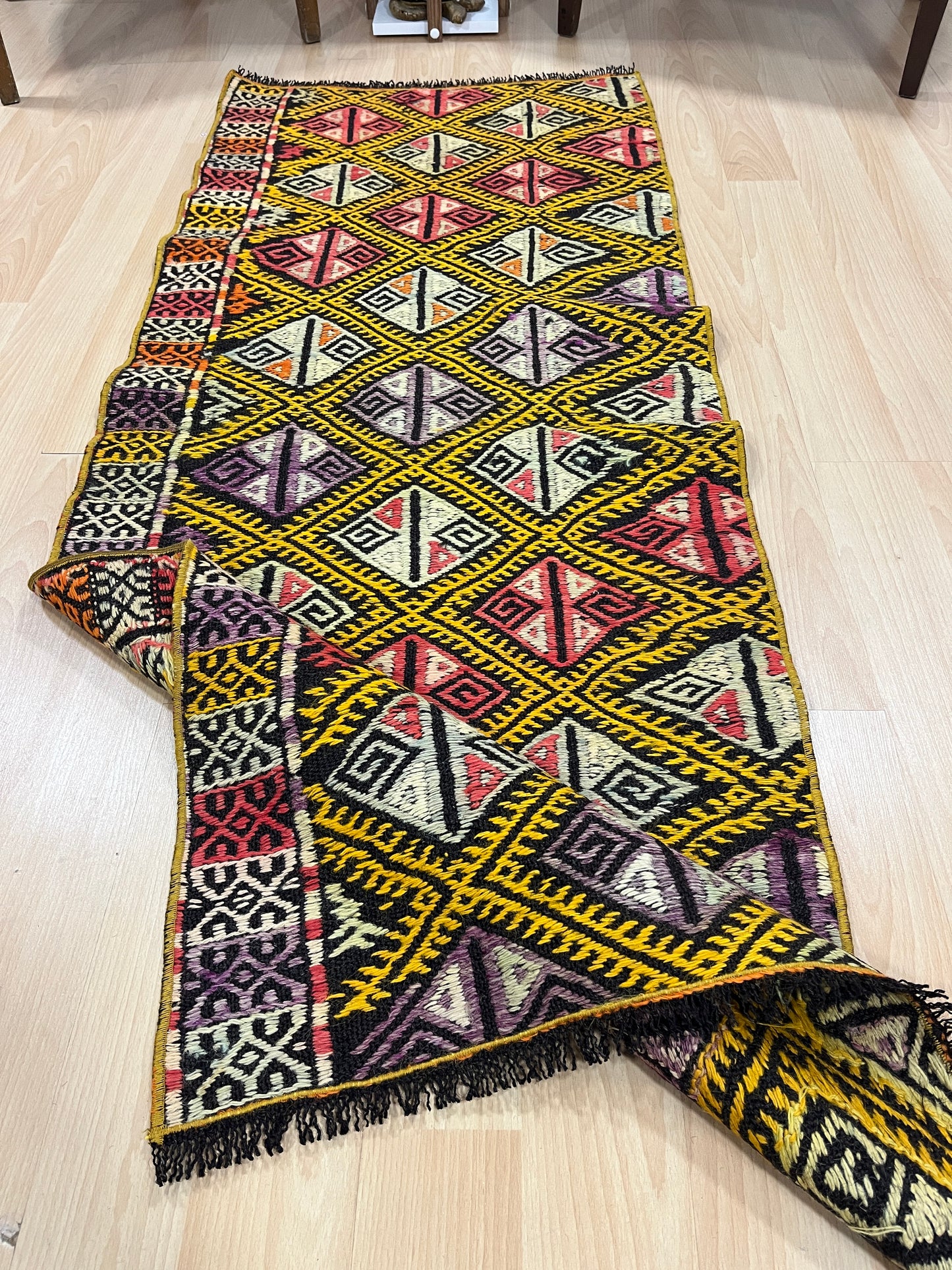 Handwoven Turkish Vintage Runner Kilim (2'2" x 5'7")