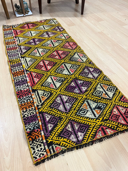 Handwoven Turkish Vintage Runner Kilim (2'2" x 4'11")