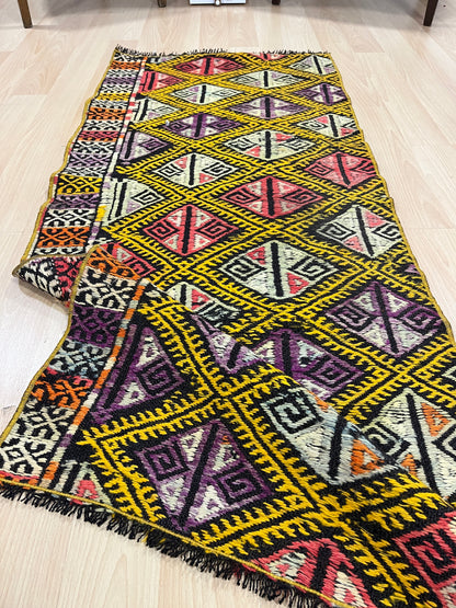 Handwoven Turkish Vintage Runner Kilim (2'2" x 4'11")