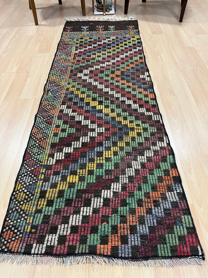 Handwoven Turkish Vintage Runner Kilim (2'4" x 7'3")