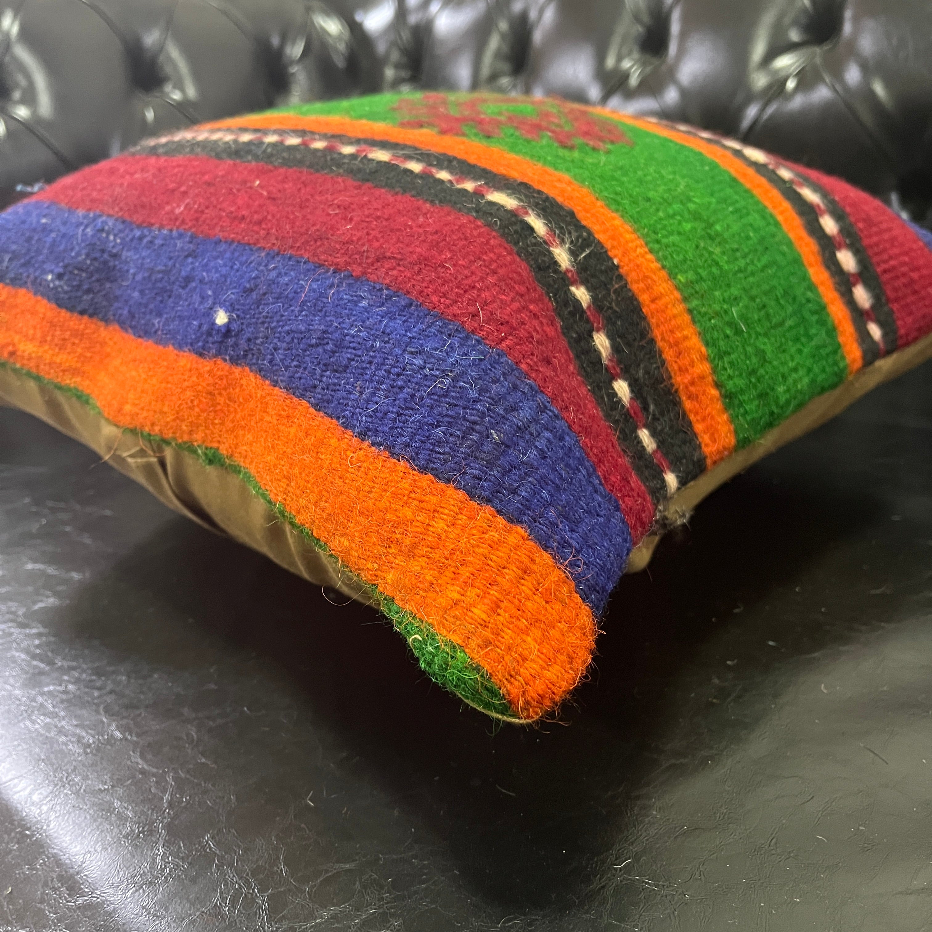 El Yapımı Otantik Yastık Kılıfı