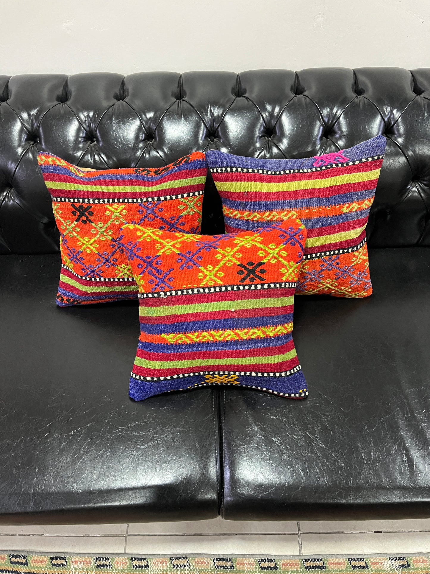 Ethnic Cushion Cover Set (16" x 16")