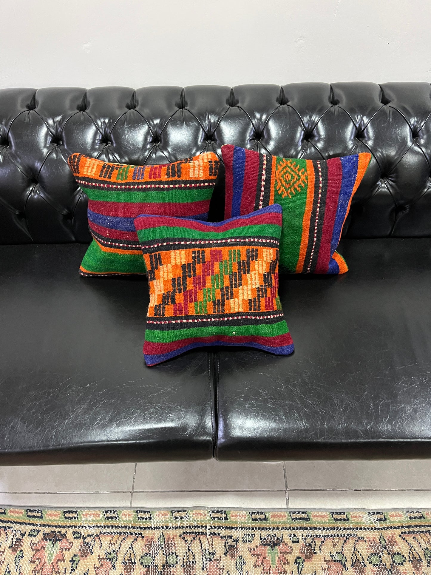 Ethnic Cushion Cover Set (16" x 16")