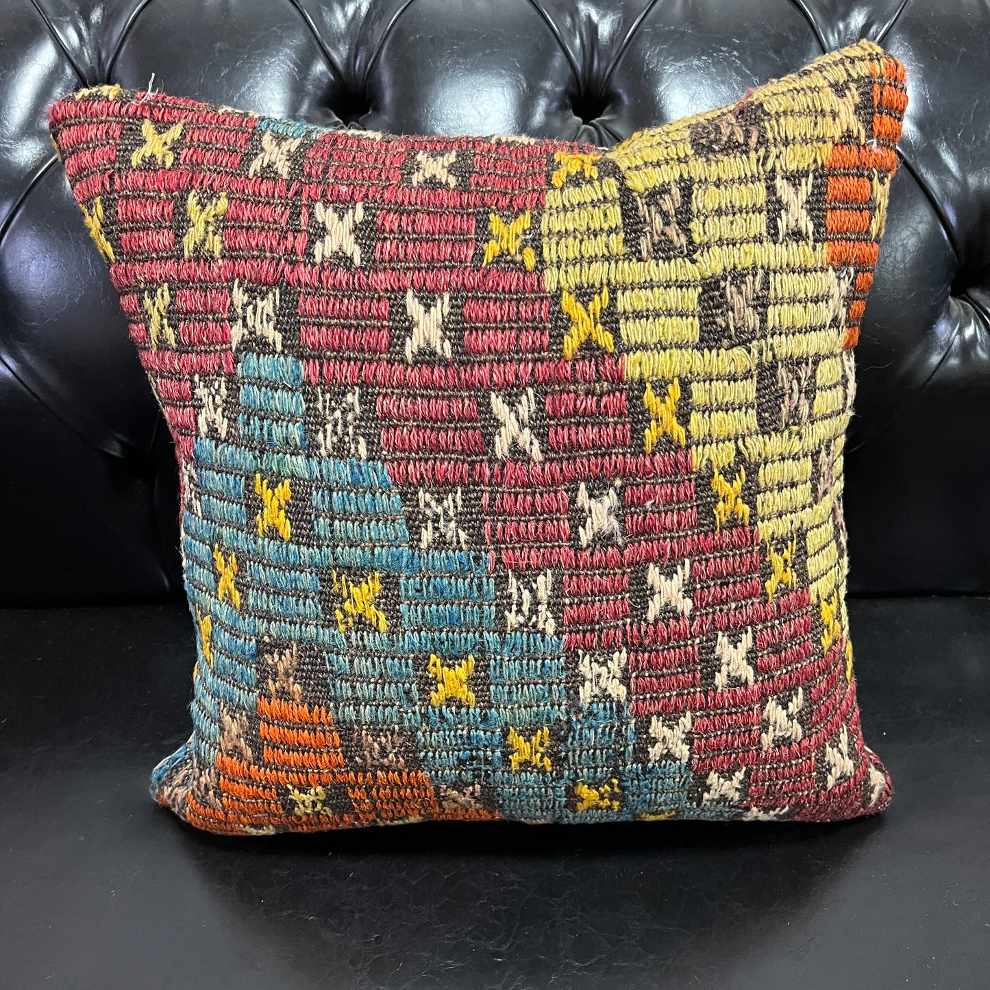 Ethnic Cushion Cover Set (16" x 16")