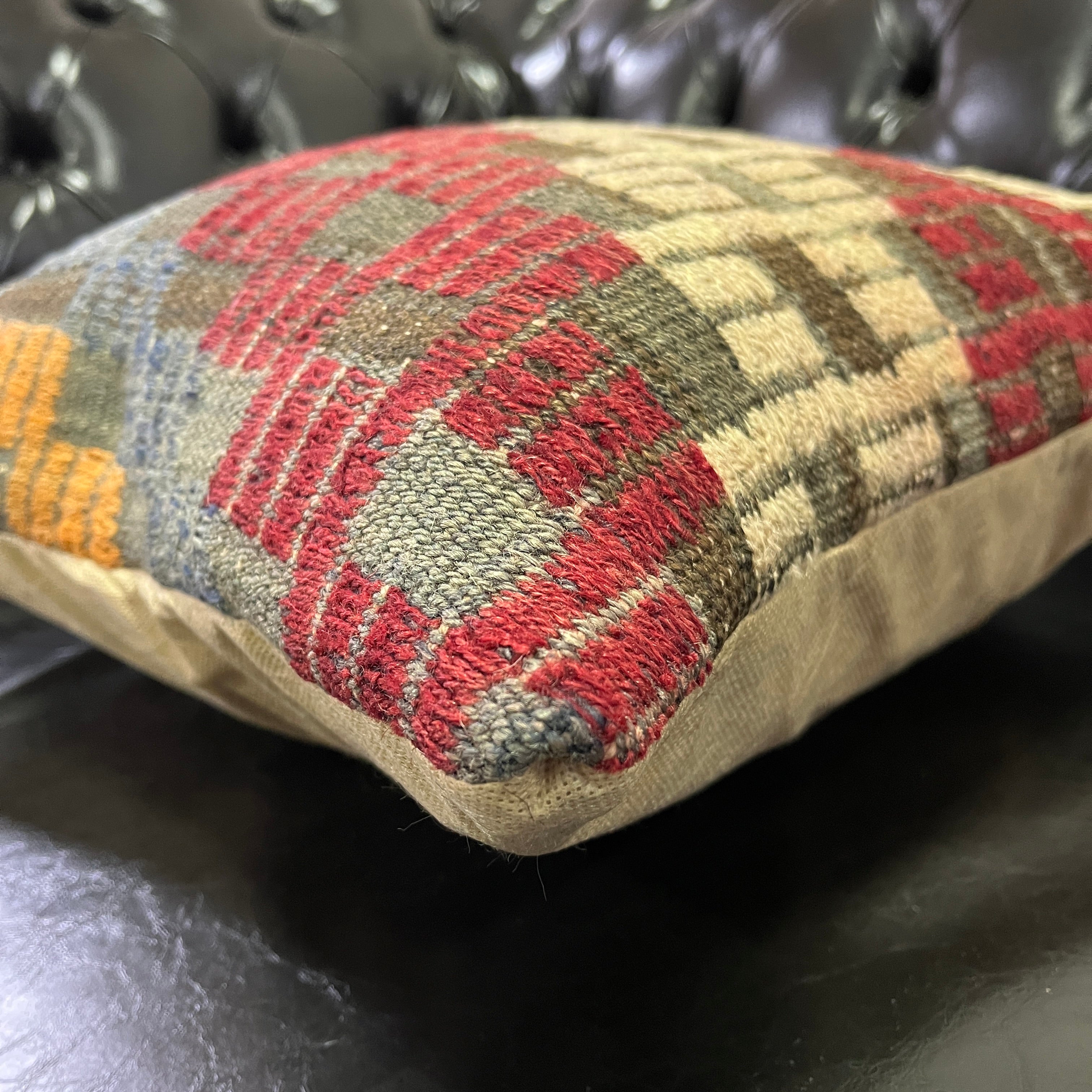 El Yapımı Otantik Yastık Kılıfı