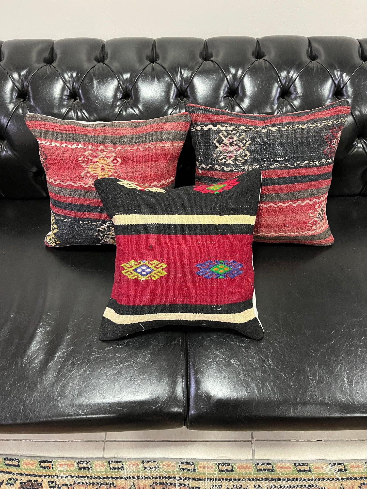 Ethnic Cushion Cover Set (16" x 16")