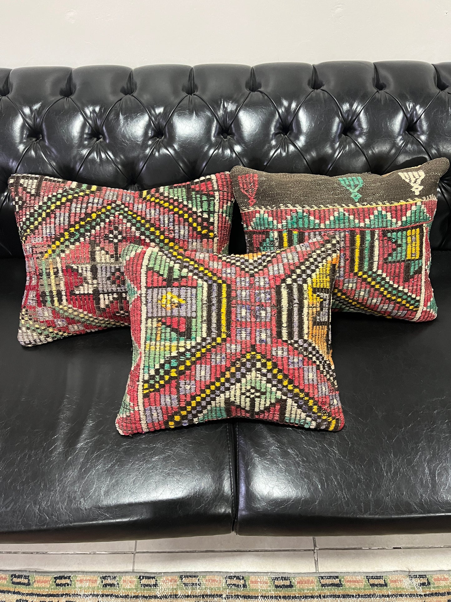 Ethnic Cushion Cover Set (16" x 18")