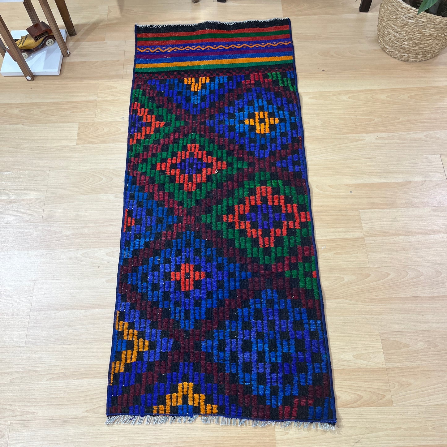 Handwoven Turkish Vintage Runner Kilim (1'12" x 4'9")