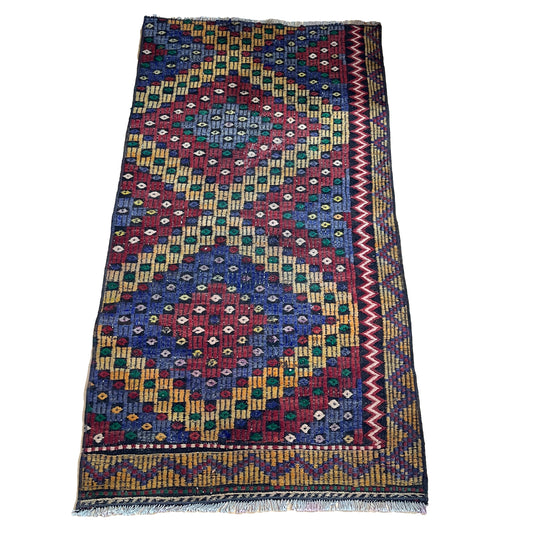 Handwoven Turkish Vintage Kilim (2'8" x 5'1")