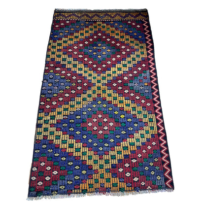 Handwoven Turkish Vintage Kilim (2'8" x 4'11")