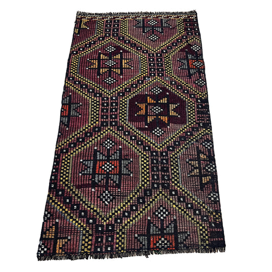 Handwoven Turkish Vintage Kilim (2'6" x 4'5")