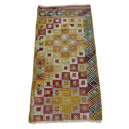 Handwoven Turkish Vintage Kilim (1'8" x 3'5")