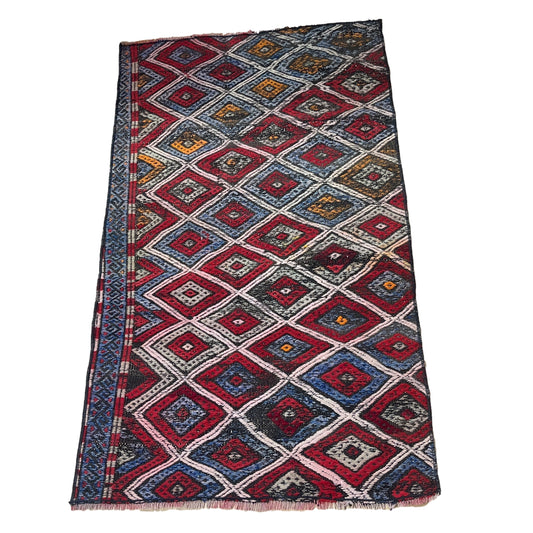 Handwoven Turkish Vintage Kilim (2'8" x 4'9")