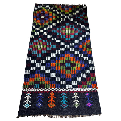 Handwoven Turkish Vintage Kilim (2'8" x 5'9")